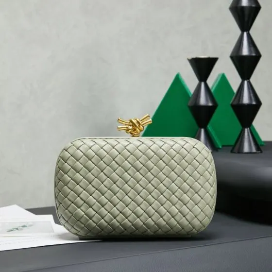 Bottega Veneta Knot Sage green Intrecciato leather 20x12cm clutch Premium Replica