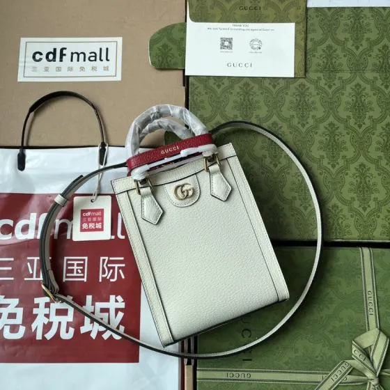Gucci GG Marmont Beige crossbody Premium Replica