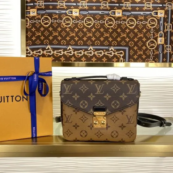 Louis Vuitton Pochette M tis Monogram Reverse crossbody Premium Replica