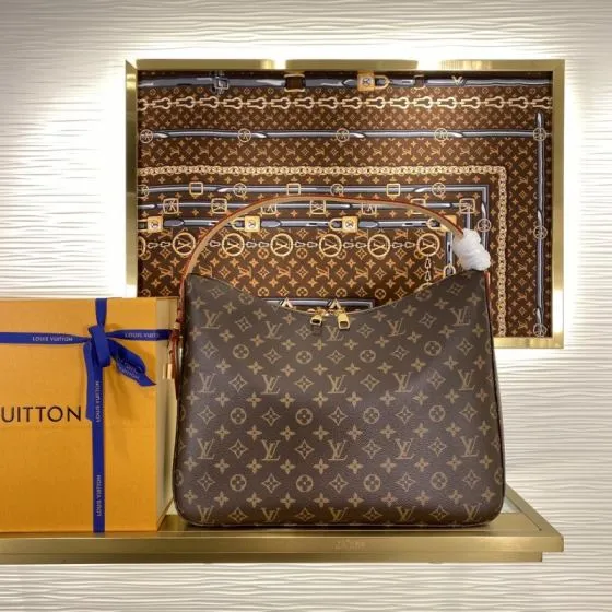 Louis Vuitton M12098 Monogram everyday 1 1 Replica