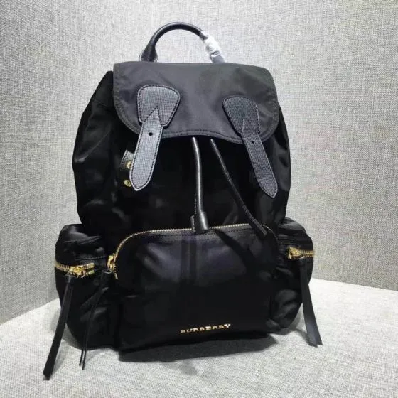 Burberry Black 30x22x12cm shoulder bag Premium Replica