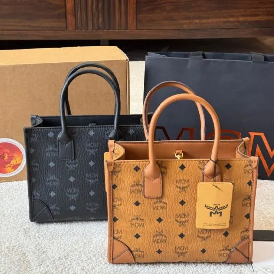 MCM Visetos 24x19x11cm shoulder bag AAA Quality Replica