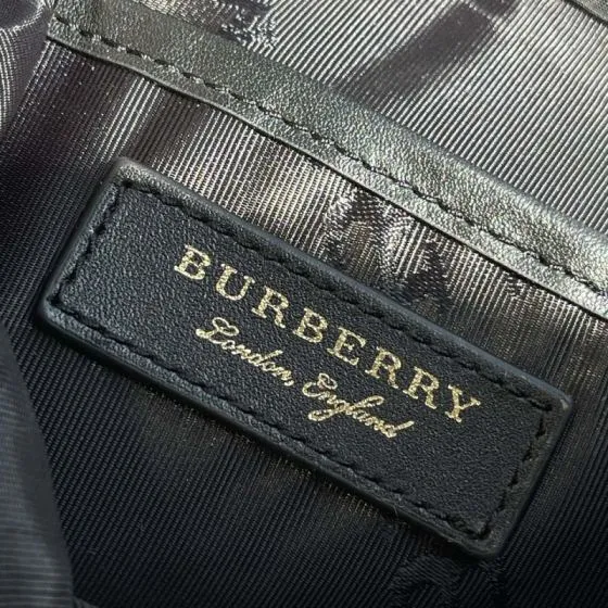 Burberry Black shoulder bag Premium Replica