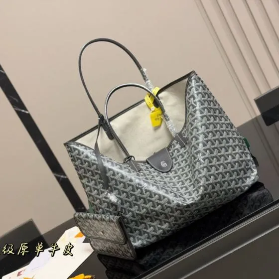 Goyard Grey shoulder bag Premium Replica