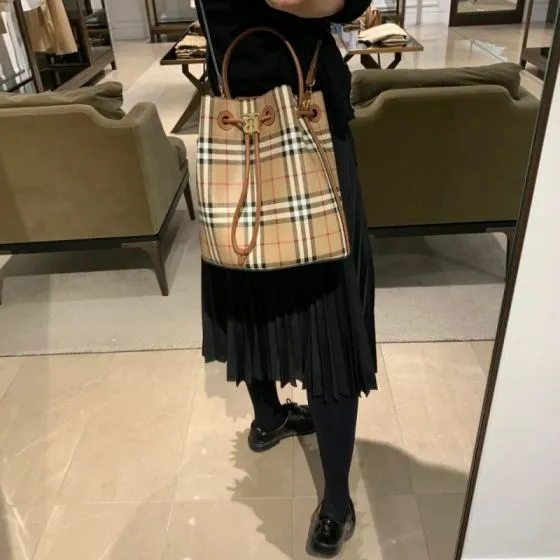 Burberry Brown 25x18x10cm shoulder bag Premium Replica
