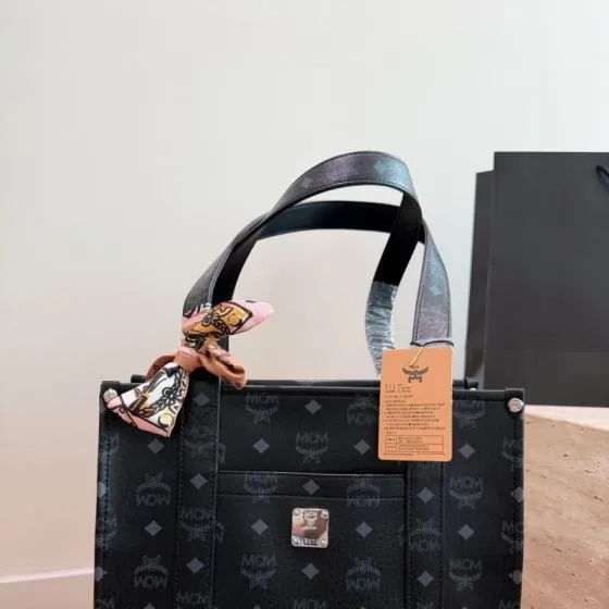 MCM Monogram 25x18x10cm shoulder bag Premium Replica