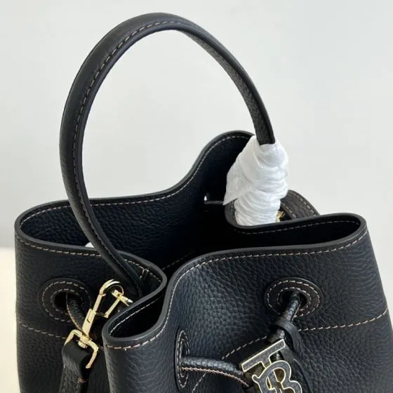 Burberry Calfskin shoulder bag Premium Replica