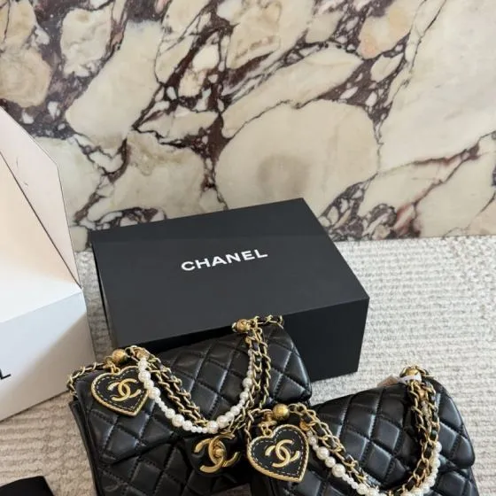 Chanel Black mini crossbody Premium Replica