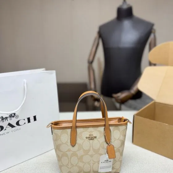 Coach City 15 Signature coated canvas khaki with light tan leather trim 15cm mini tote AAA Quality Replica