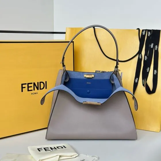 Fendi shoulder bag Top Quality Replica