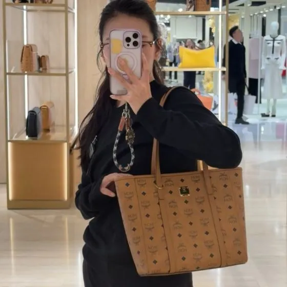 MCM Toni Visetos 19x16cm shoulder bag Top Quality Replica
