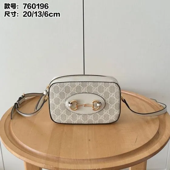 Gucci Beige GG Supreme 20 13 6cm crossbody Top Quality Replica