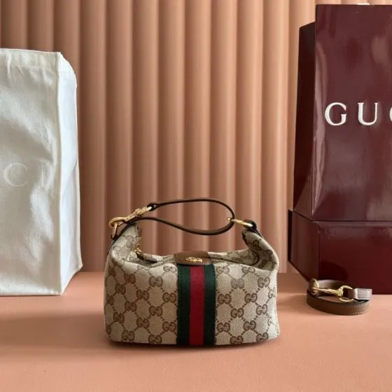 Gucci Vanity GG Supreme Beige crossbody AAA Quality Replica