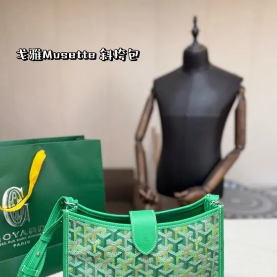 Goyard Green shoulder bag 1 1 Replica