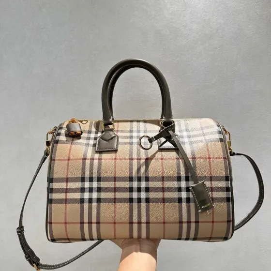 Burberry 30x22x12cm shoulder bag Top Quality Replica