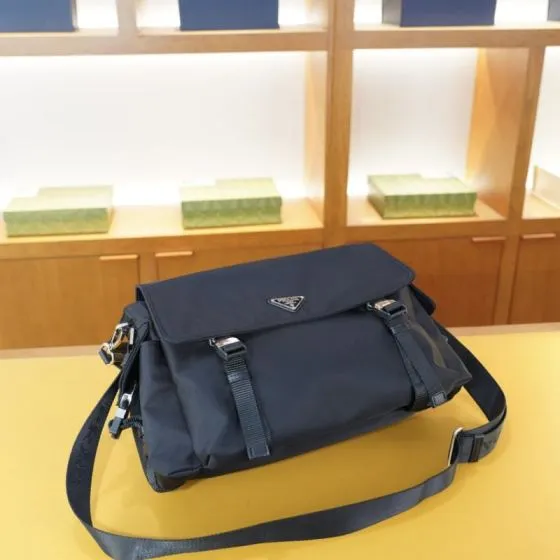Prada Black shoulder bag AAA Quality Replica