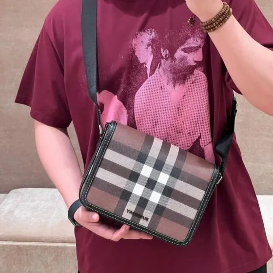 Burberry Brown shoulder bag AAA Quality Replica