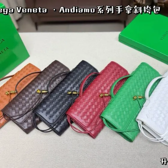Bottega Veneta Black shoulder bag Premium Replica
