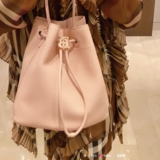 Burberry Pink 25x18x10cm shoulder bag Premium Replica