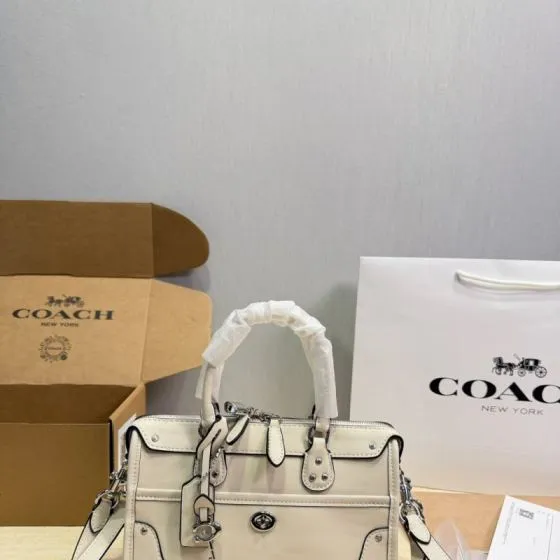 Coach Brown 25x18x10cm shoulder bag AAA Quality Replica