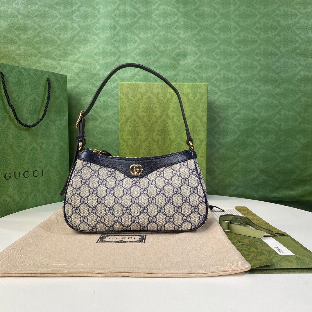 Gucci 735145 Beige Blue GG Supreme W25xH15xD6 5cm shoulder everyday