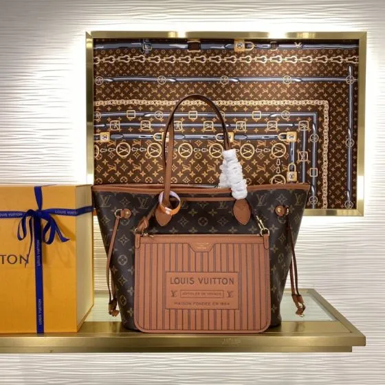 Louis Vuitton Neverfull MM Monogram MM tote Top Quality Replica