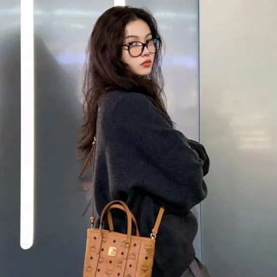 MCM Toni Visetos 19x16cm shoulder bag Top Quality Replica