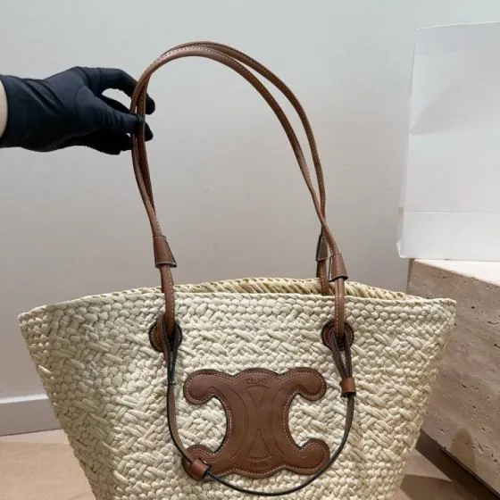 Celine everyday 1 1 Replica