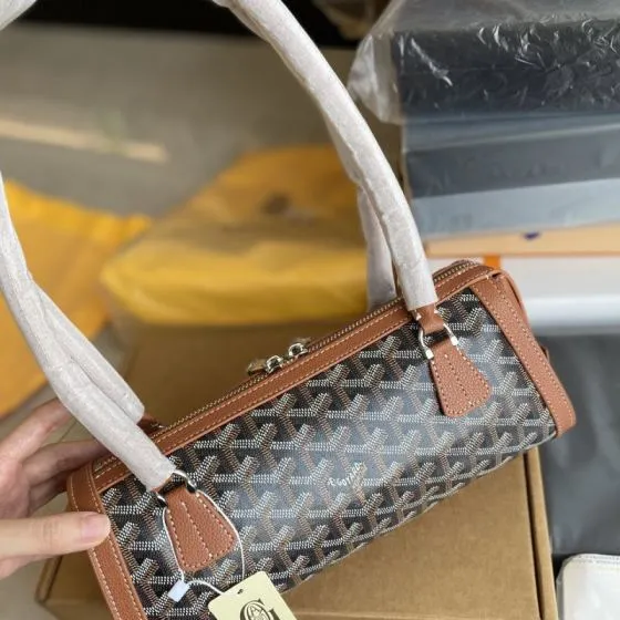 Goyard Brown shoulder bag AAA Quality Replica