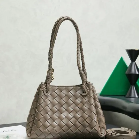 Bottega Veneta 25x18x10cm shoulder bag AAA Quality Replica