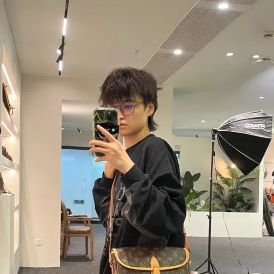 Louis Vuitton M42248 Monogram shoulder — Premium Replica
