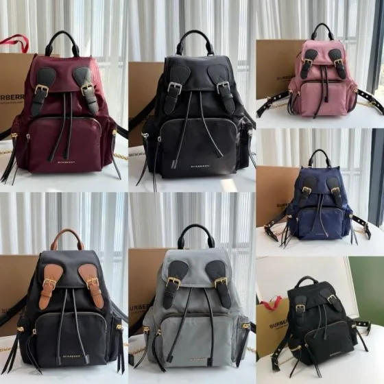 Burberry Black 30x22x12cm shoulder bag 1 1 Replica