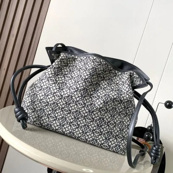 Loewe Black shoulder bag Premium Replica