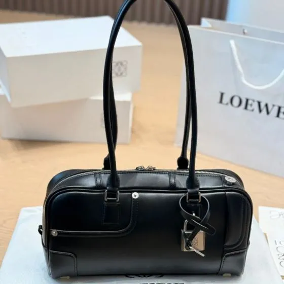Loewe Black shoulder bag Premium Replica