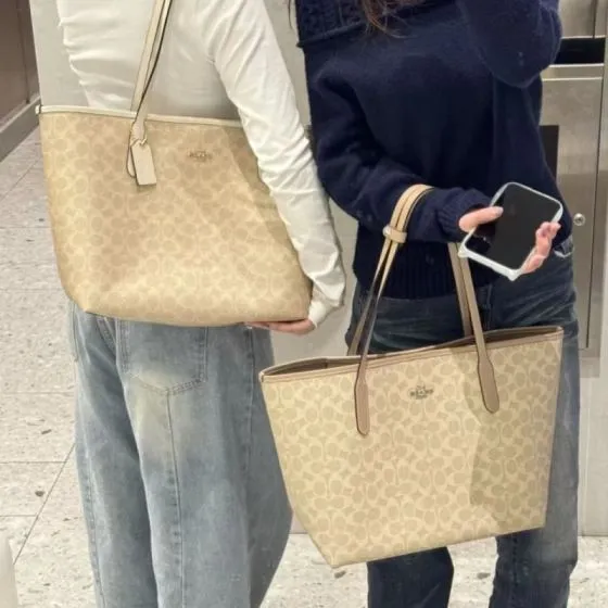 Coach City Beige 38x28x15cm shoulder bag AAA Quality Replica