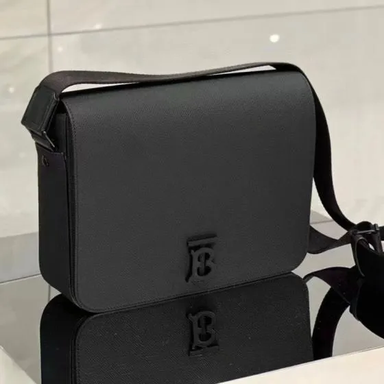 Burberry Black shoulder bag Top Quality Replica