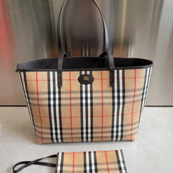Burberry Brown shoulder bag Top Quality Replica