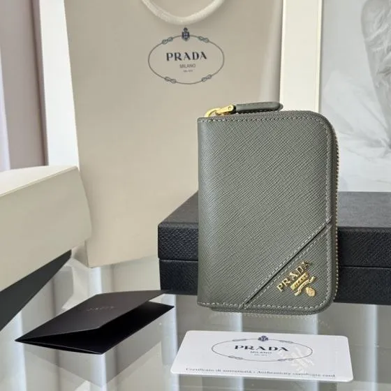 Prada Grey 25x18x10cm shoulder bag 1 1 Replica