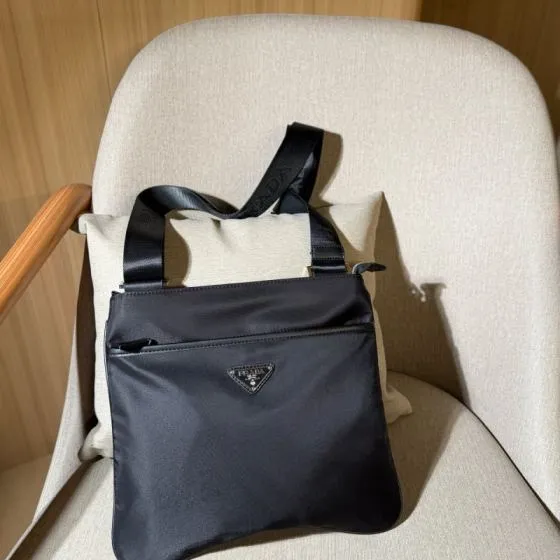 Prada Black shoulder bag Top Quality Replica