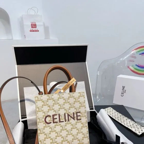 Celine everyday AAA Quality Replica