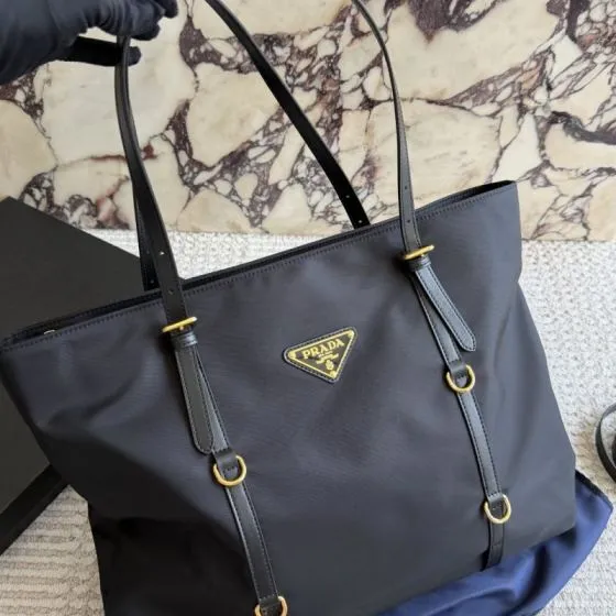 Prada Black shoulder bag AAA Quality Replica