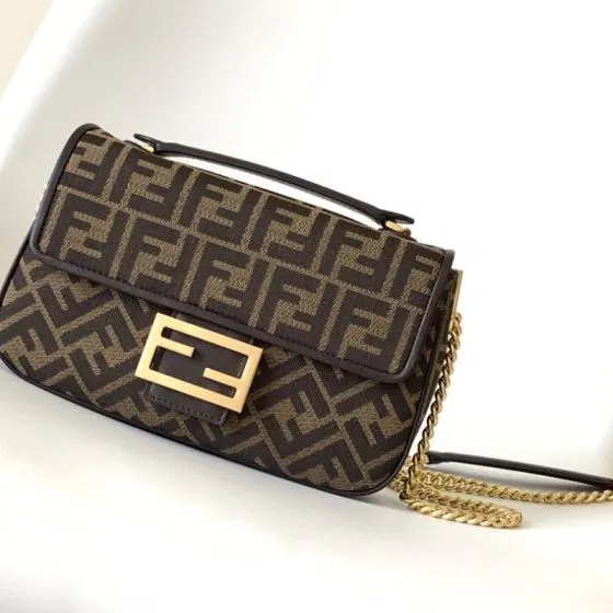 Fendi Baguette Monogram 24x14cm shoulder bag Top Quality Replica