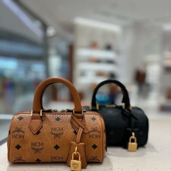 MCM Visetos 18x12cm shoulder bag 1 1 Replica