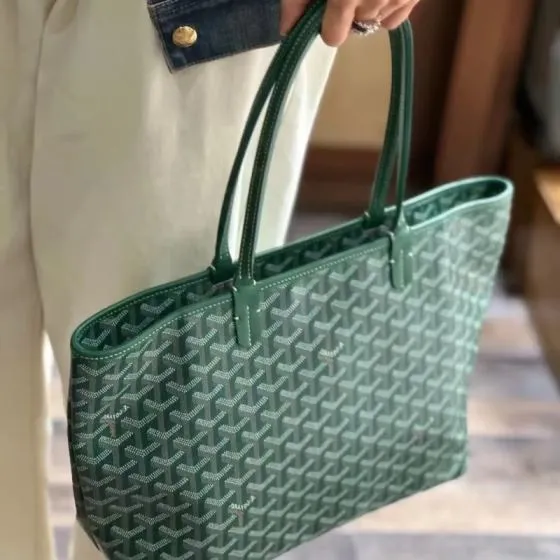 Goyard Black shoulder bag AAA Quality Replica