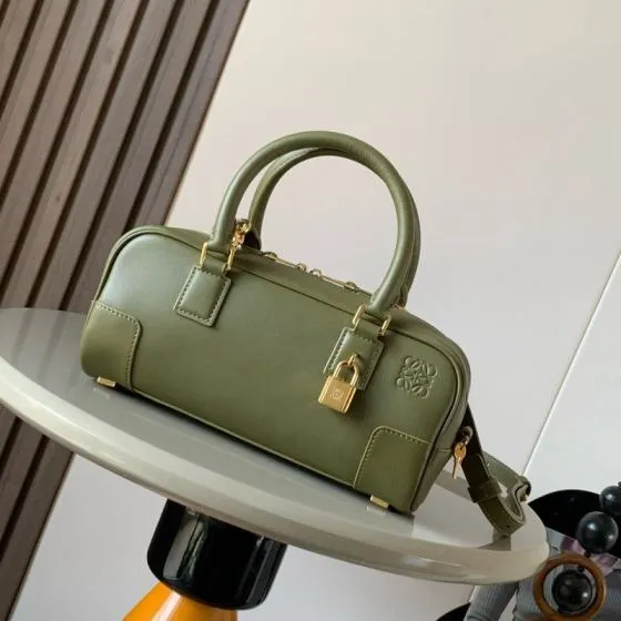Loewe Green 25x18x10cm shoulder bag Top Quality Replica