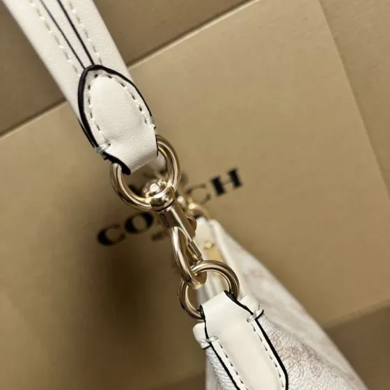 Coach Monogram shoulder bag Premium Replica