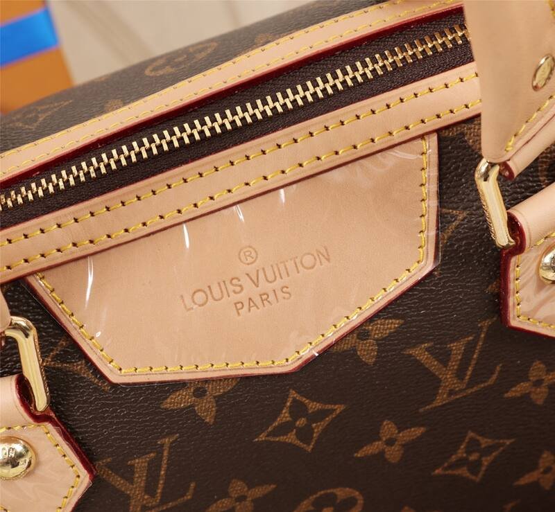 Louis Vuitton Retiro Monogram 33 x shoulder — 1:1 Replica