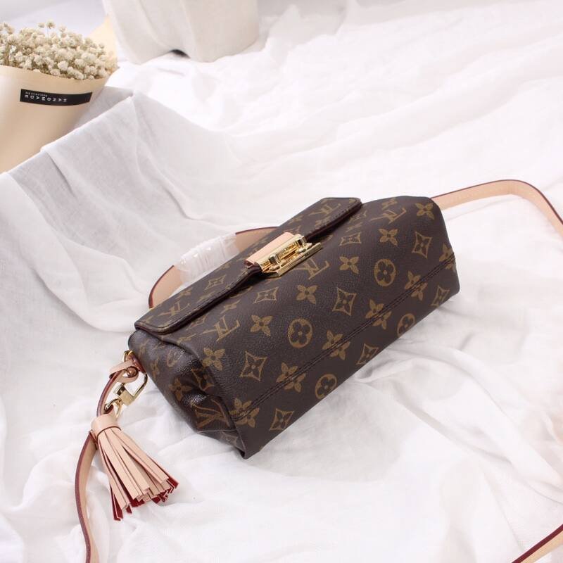 Louis Vuitton LV41581 Monogram 21 5-18-9cm crossbody — Top Quality Replica