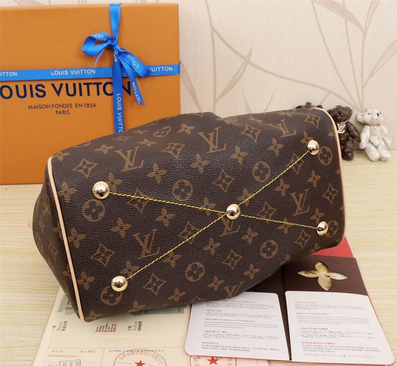 Louis Vuitton M40143 Monogram 36 x 21 x 16 shoulder — Top Quality Replica
