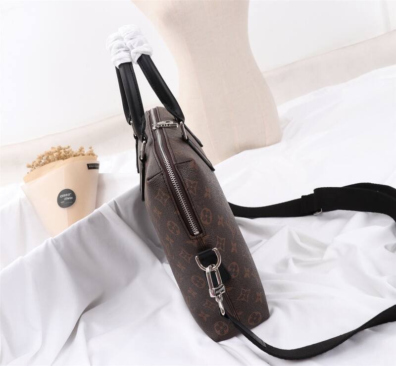 Louis Vuitton Monogram with Black leather trim 37x28x6cm work — Premium Replica